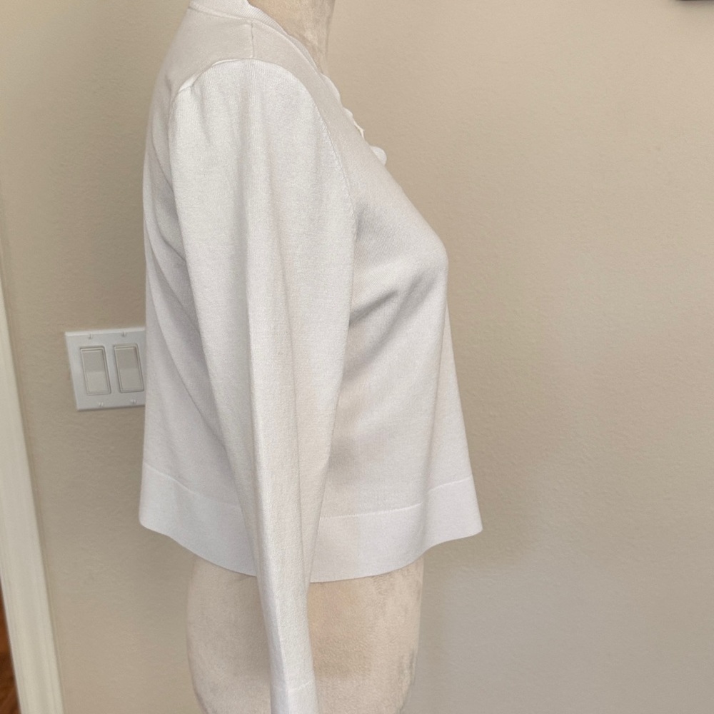 White Scalloped Edge 3/4 Sleeve Cropped Cardigan L - Picture 3 of 5